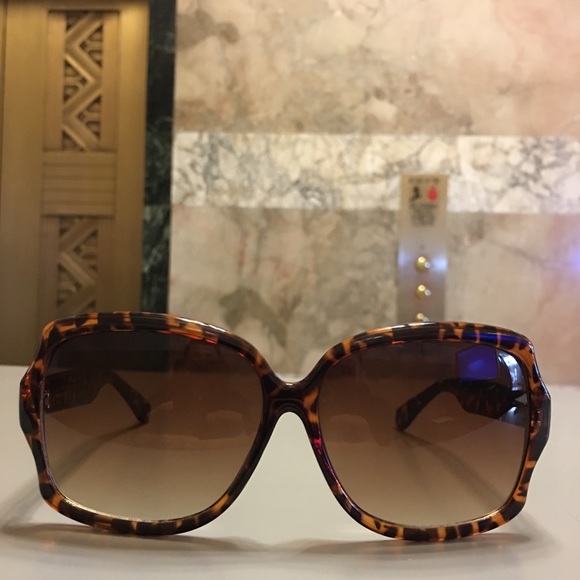 Comuto Vince oversized VC667 Brown Tortoise Sungla main image 7
